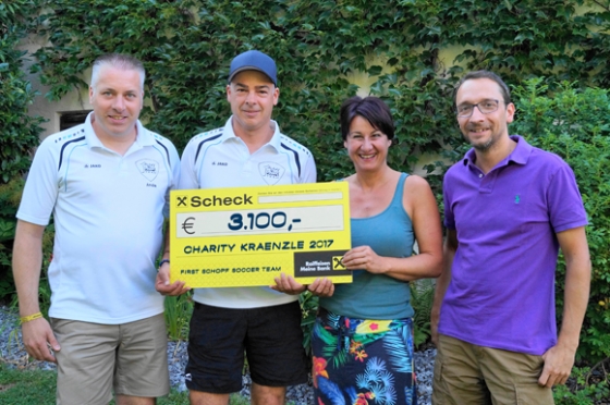 € 3.100,- durch traditionelles Charity Kränzle