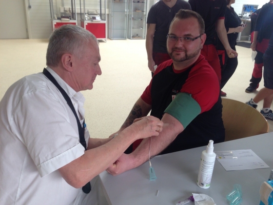 Firma Promotech (OÖ) lässt 61 Mitarbeiter typisieren