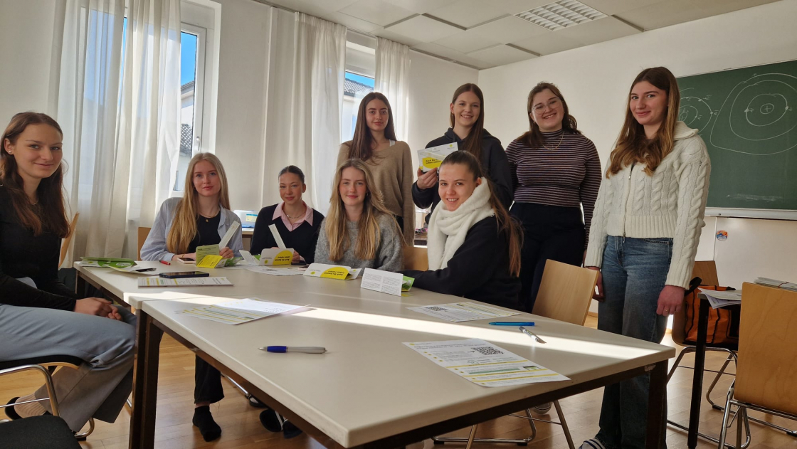 Gymnasium Braunau: 36 neue Hoffnungsträger bei Typisierungsaktion - Oberösterreich