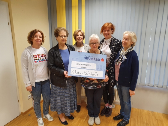 € 10.000,- von der Kärntner Kinder-Krebshilfe