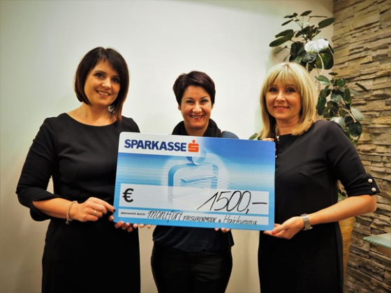 Engagiertes Frisörsalon-Duo spendet € 1.500,- 