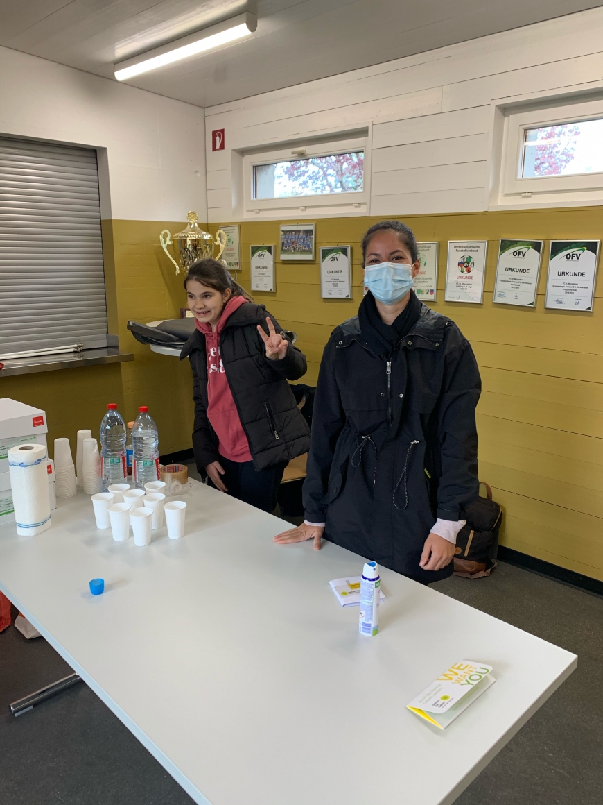 'Bewegende Unterstützung in Schweizer Fußballclub für kranke Frau'-Bild-2