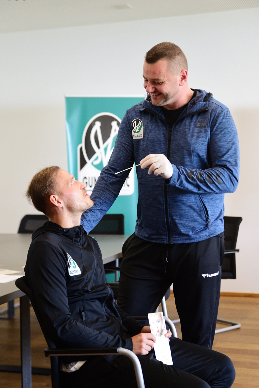 'Fußballverein SV Ried engagiert sich für leukämiekranke Menschen'-Bild-4