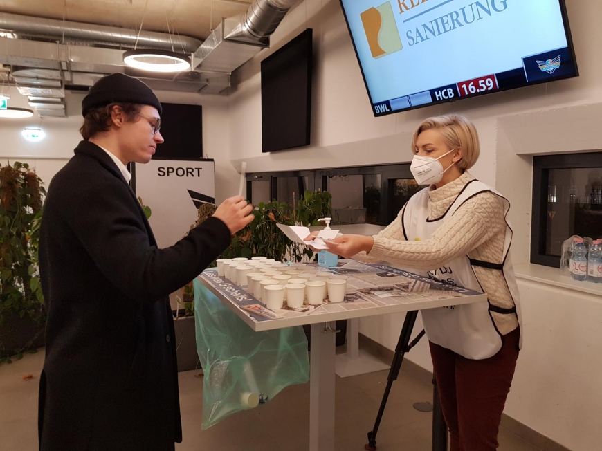 'Eishockey-Club organisiert Typisierungsaktion für den kleinen Paul'-Bild-1