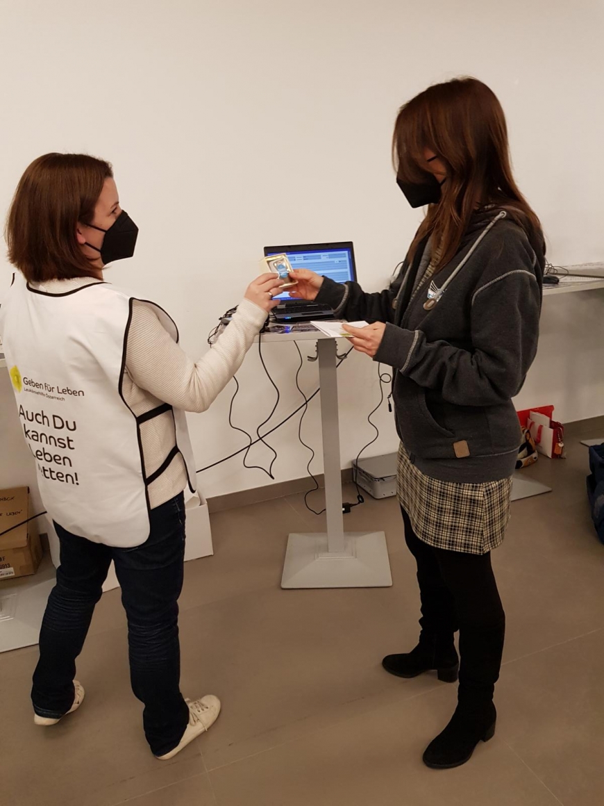 'Eishockey-Club organisiert Typisierungsaktion für den kleinen Paul'-Bild-8