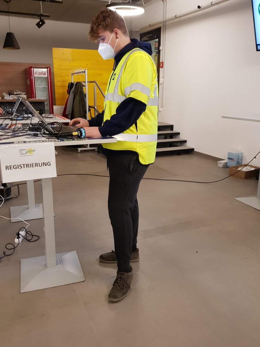 'Eishockey-Club organisiert Typisierungsaktion für den kleinen Paul'-Bild-10