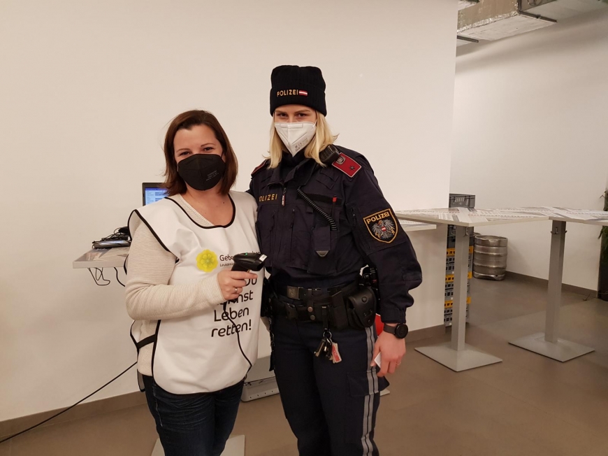 'Eishockey-Club organisiert Typisierungsaktion für den kleinen Paul'-Bild-11