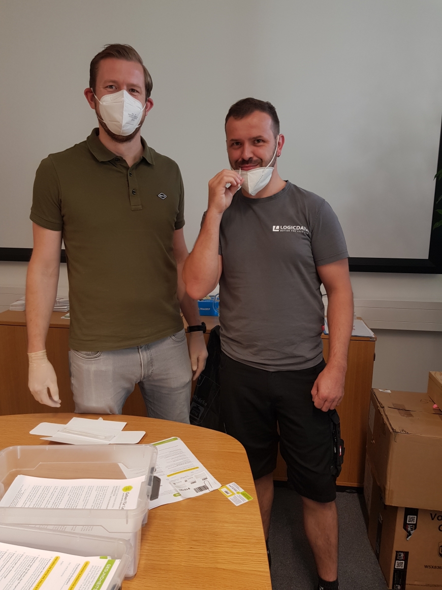 'Firmenaktion und Geldspende in Deutschlandsberg - Steiermark'-Bild-1