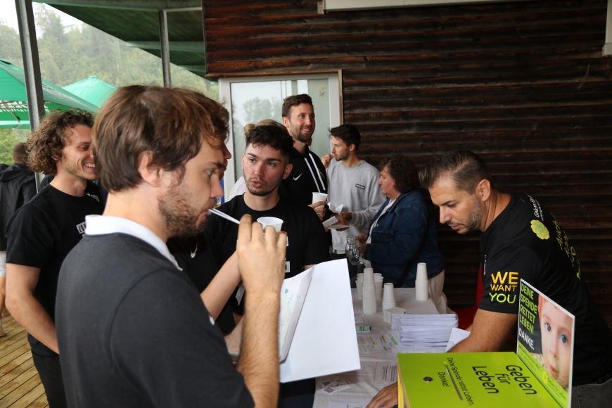 'Spende von € 4.245,- beim Hobby Cup Finale in Schwarzach'-Bild-10