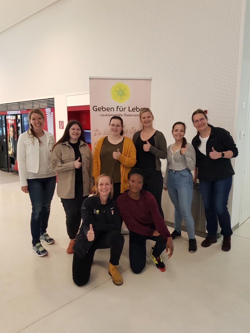 'Berührende Unterstützung für Tanja von ihren Mitstudierenden'-Bild-11