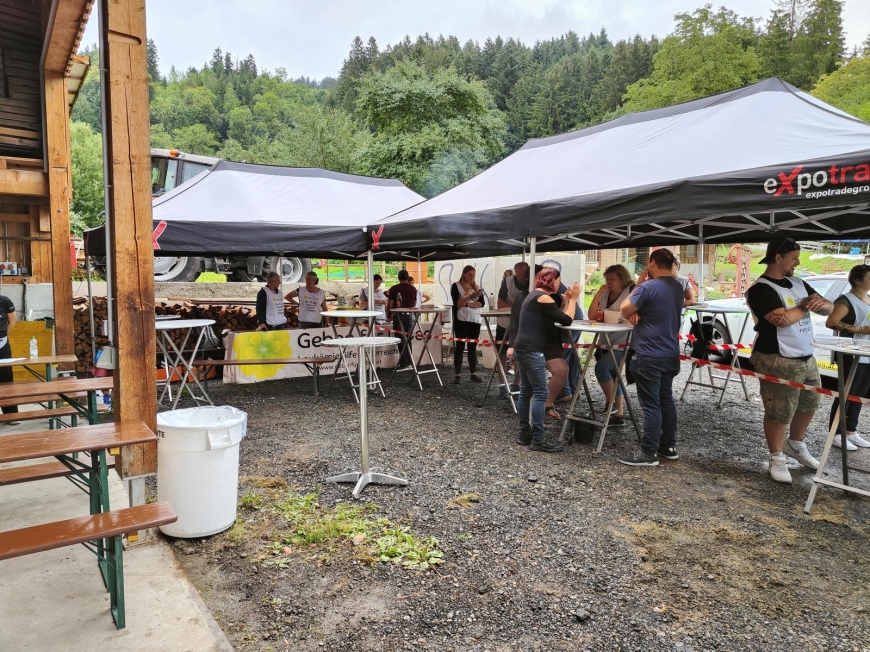'Berührende Unterstützung für Vorarlberger Familienvater in Heimatort'-Bild-2