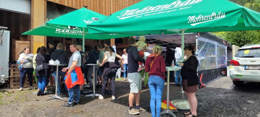 'Berührende Unterstützung für Vorarlberger Familienvater in Heimatort'-Bild-6