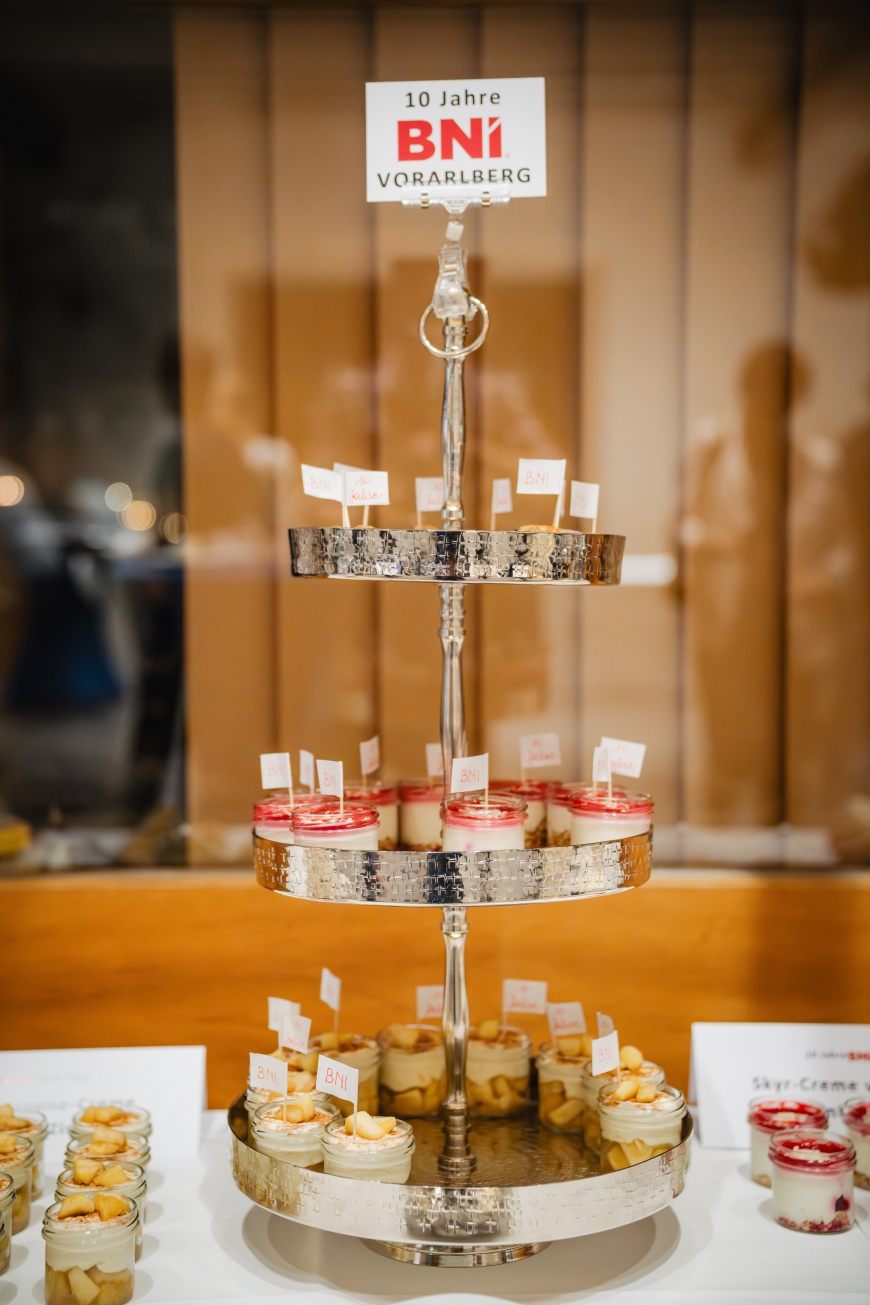 'Großzügige Spende beim 10jährigen Jubiläum'-Bild-8
