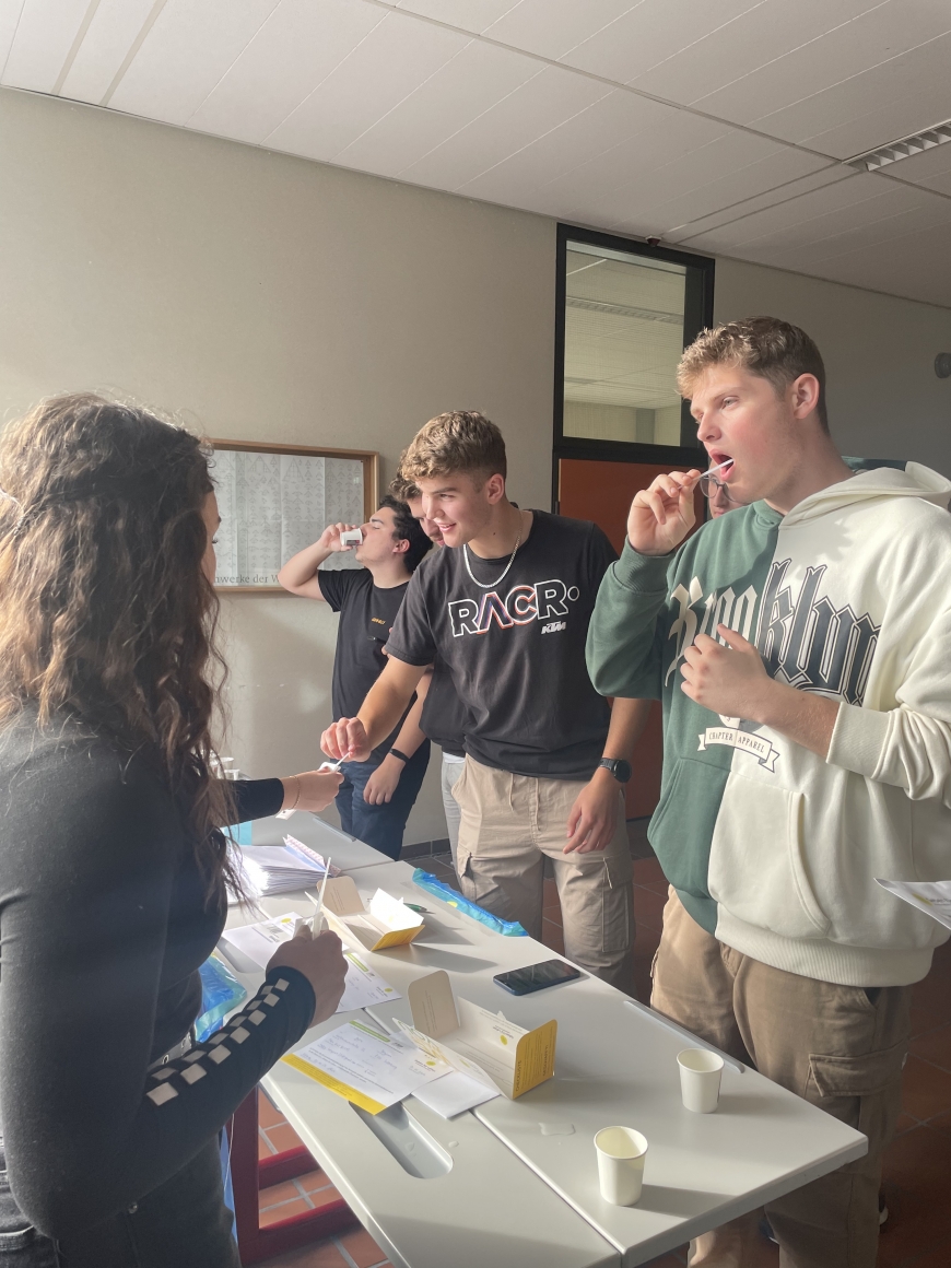 'SchülerInnen der BAfEP organisierten Aktionen in Judenburg & Zeltweg'-Bild-1