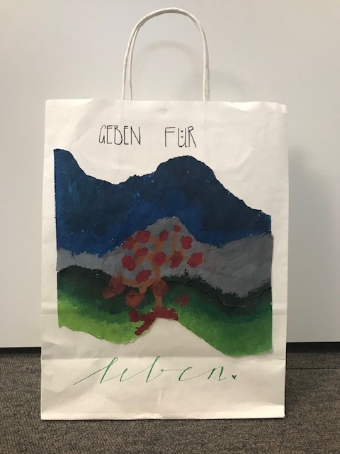 'Beim nächtlichen Shopping sammelten wir Spenden für Betroffene'-Bild-1