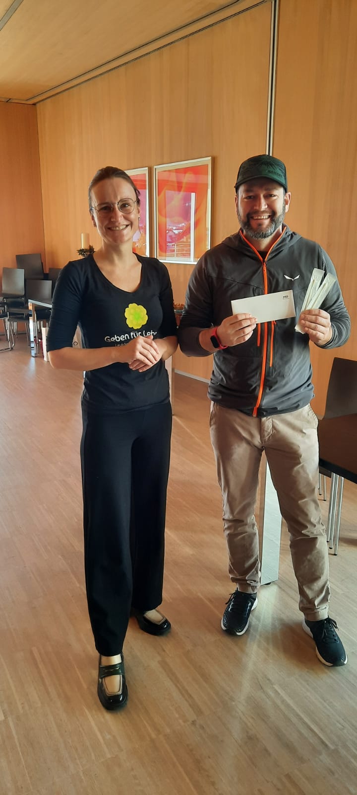 'Karin Vierlinger organisierte für Michael eine Typisierungsaktion'-Bild-1