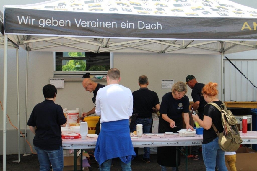'Erfolgreicher Start der Zusammenarbeit mit dem Lionsclub Rheindelta-Hofsteig'-Bild-5