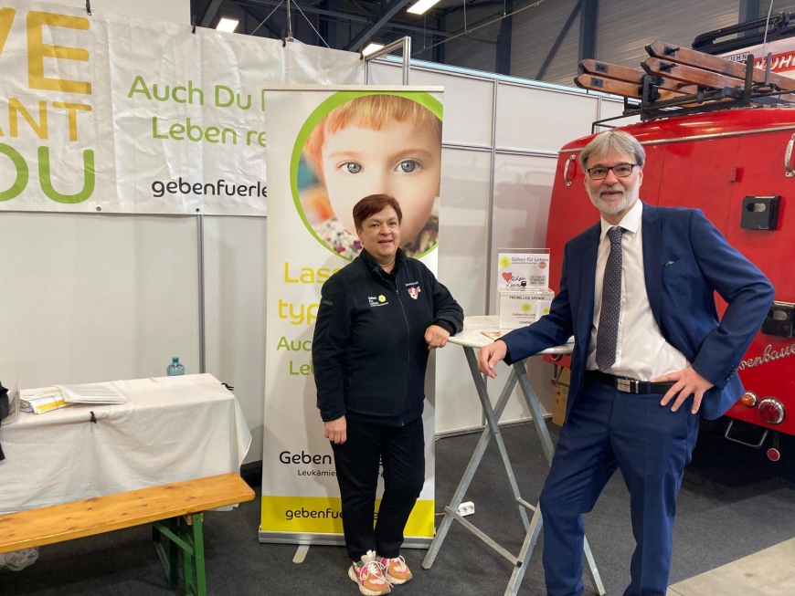 'Auf der Fachmesse ließen sich zahlreiche Besucher:innen typisieren'-Bild-1