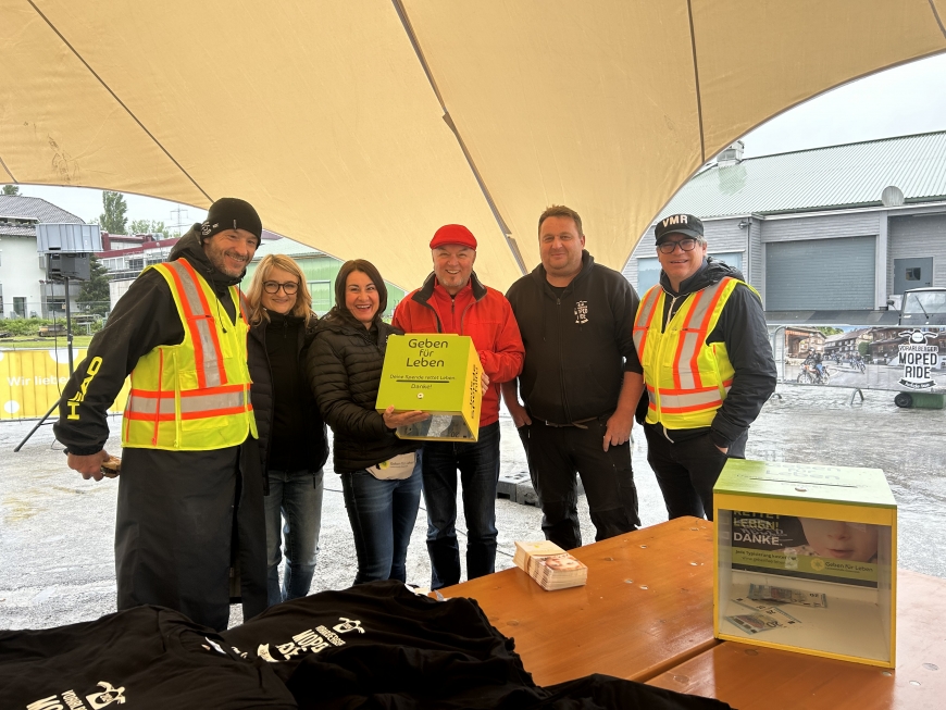 'Durch Chip-Kaution unterstützen die Teilnehmer der 4. Vorarlberger Moped Rides'-Bild-7