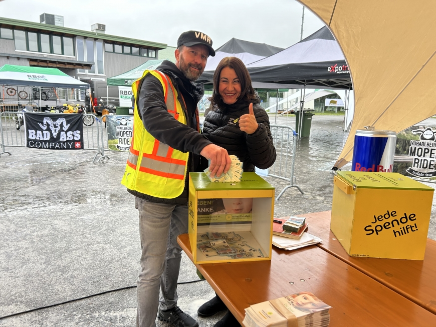 'Durch Chip-Kaution unterstützen die Teilnehmer der 4. Vorarlberger Moped Rides'-Bild-8