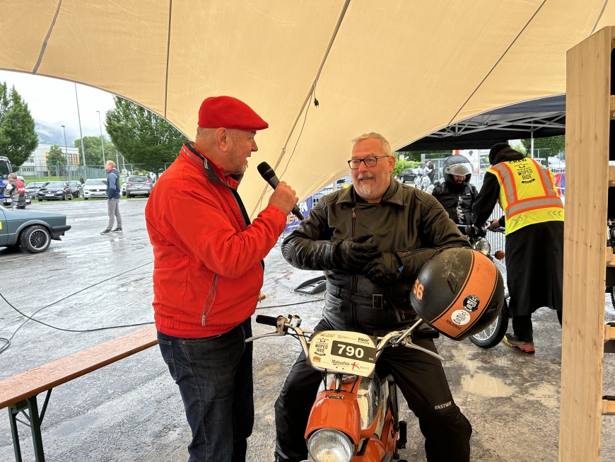 'Durch Chip-Kaution unterstützen die Teilnehmer der 4. Vorarlberger Moped Rides'-Bild-10