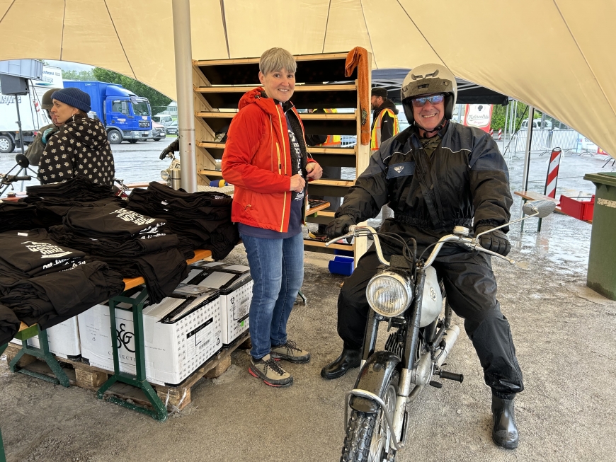 'Durch Chip-Kaution unterstützen die Teilnehmer der 4. Vorarlberger Moped Rides'-Bild-12