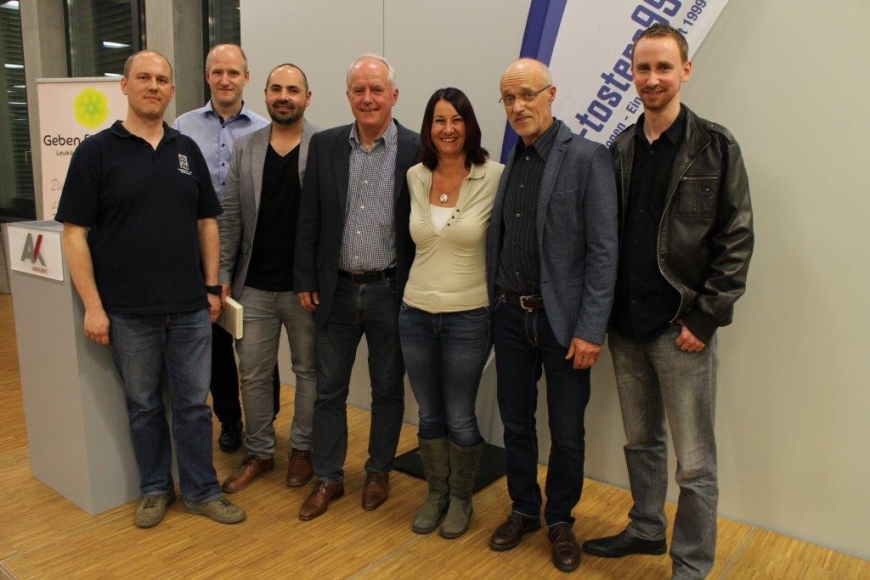 'Scheckübergabe FC Tosters 99 nach Toni Innauer-Lesung'-Bild-17