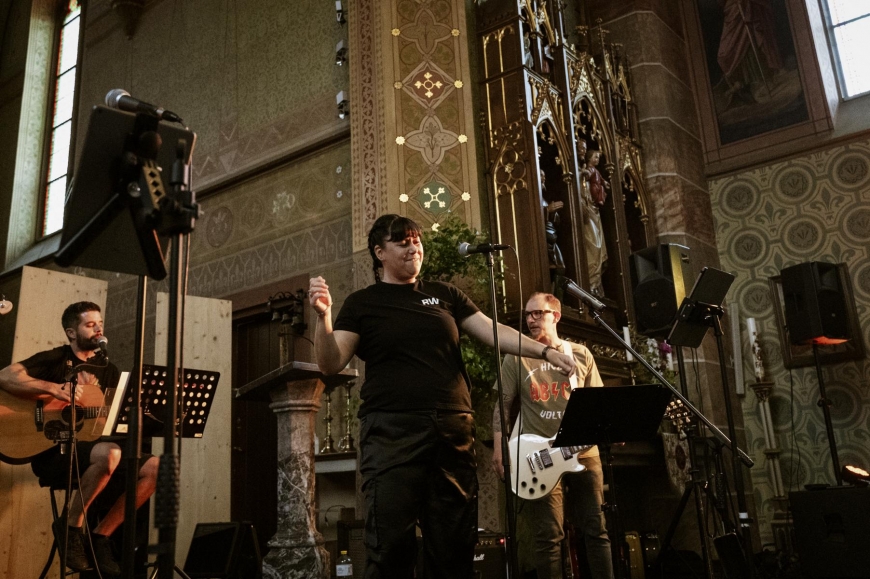 'Benefizkonzert in der Pfarrkirche Weiler von Songwriters Church war voller Erfolg'-Bild-5