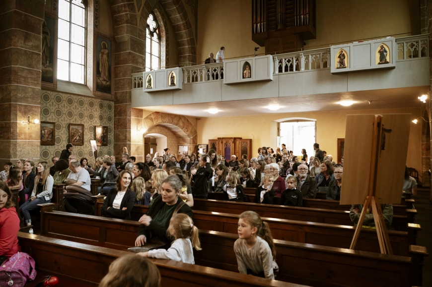 'Benefizkonzert in der Pfarrkirche Weiler von Songwriters Church war voller Erfolg'-Bild-16