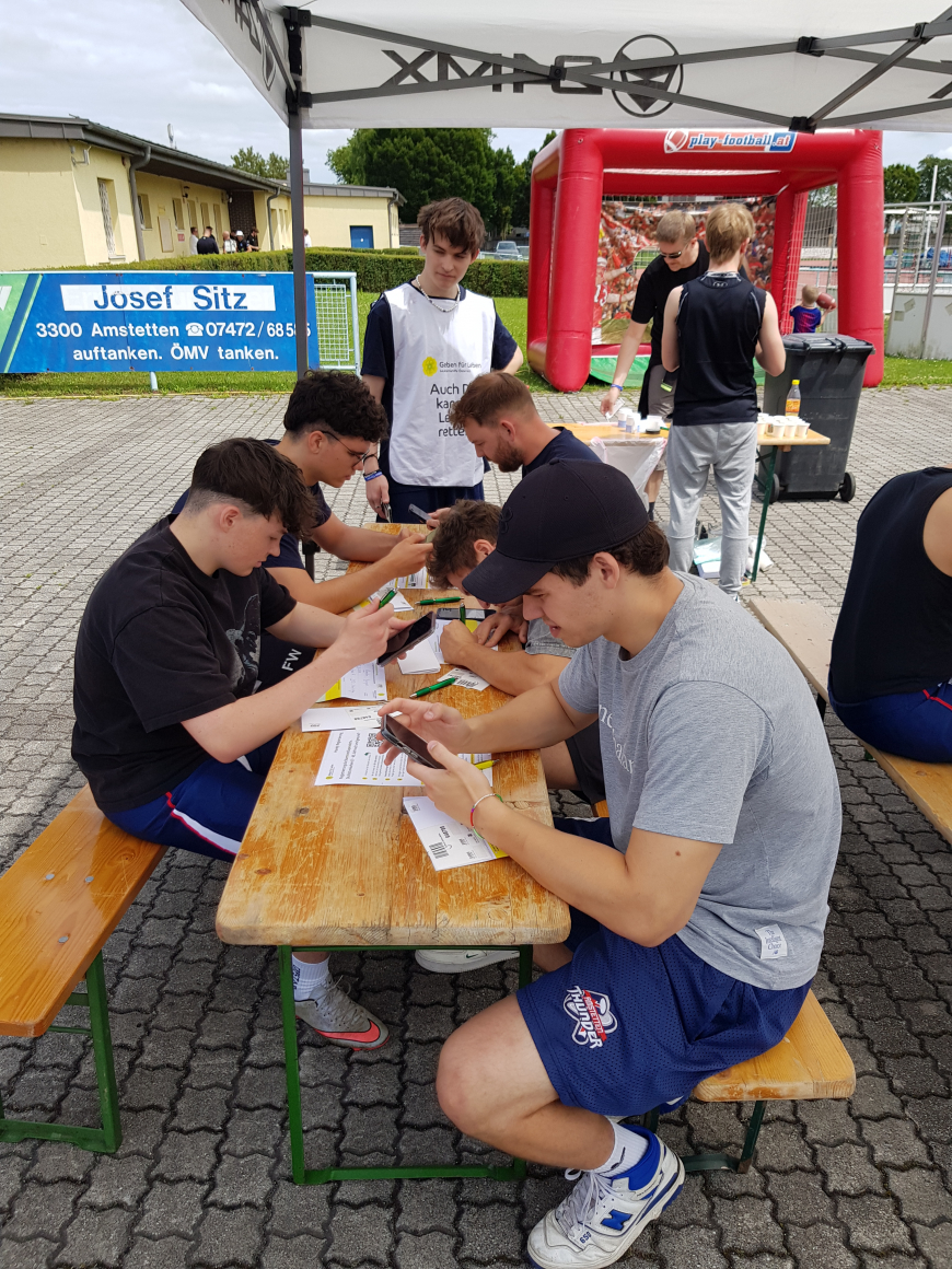 'Im Rahmen eines American Footballmatches ließen sich 90 Anwesende typisieren'-Bild-2