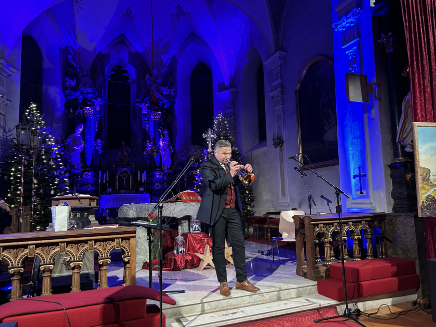 'Zauber der Weihnacht - € 5.288 durch Benefizkonzert Markus Wolfahrt'-Bild-3