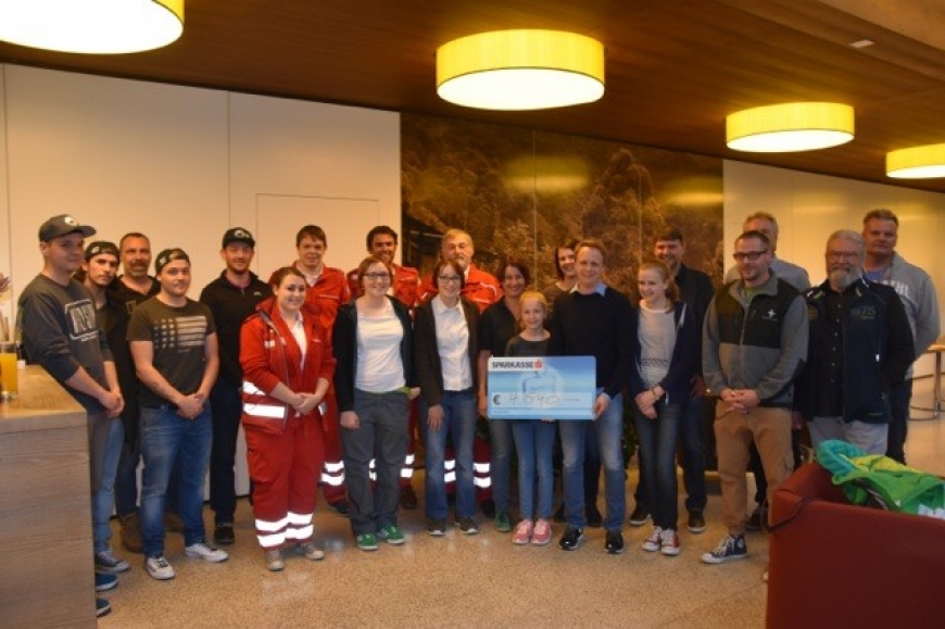 'Großartiges Turnier spendet an unseen Verein und Familie Mark Nussbaumer'-Bild-2