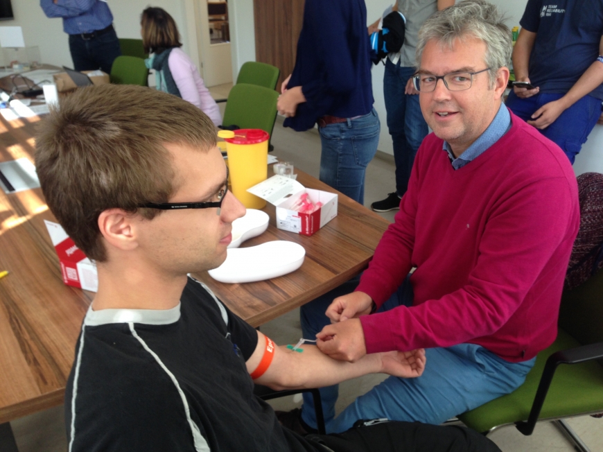 'RHI Konzern unterstützt seinen an Leukämie erkrankten Mitarbeiter durch Aktion'-Bild-7