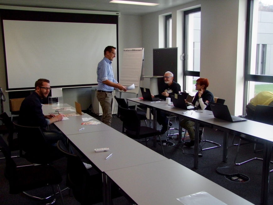 '197 Neutypisierungen und Euro 9.850,- an Spenden bei Firmentypisierung Palfinger'-Bild-2