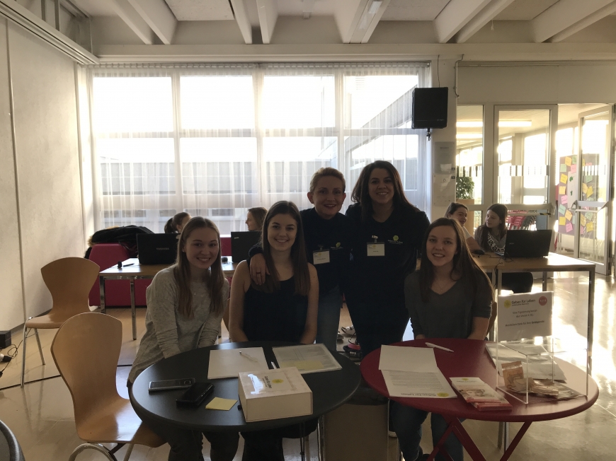 'Schülerinnen führten erfolgreich Typisierungsaktion für Diplomarbeit durch'-Bild-11