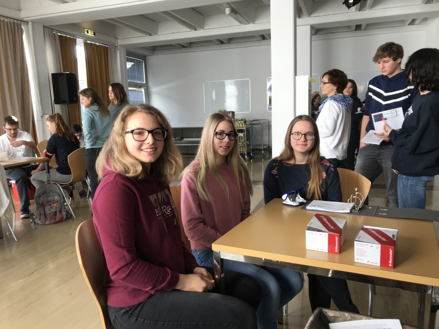 'Schülerinnen führten erfolgreich Typisierungsaktion für Diplomarbeit durch'-Bild-14