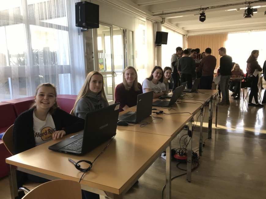 'Schülerinnen führten erfolgreich Typisierungsaktion für Diplomarbeit durch'-Bild-17