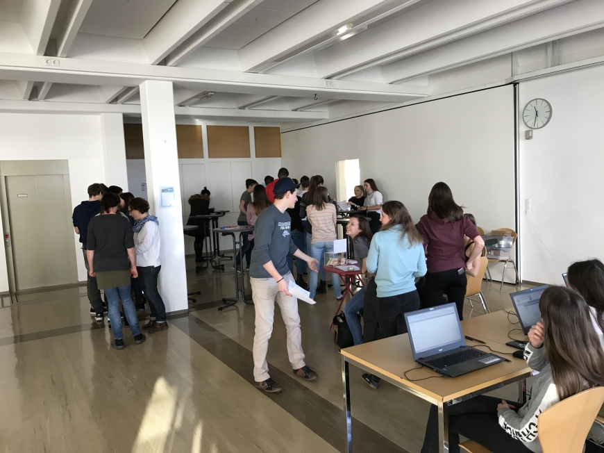 'Schülerinnen führten erfolgreich Typisierungsaktion für Diplomarbeit durch'-Bild-18