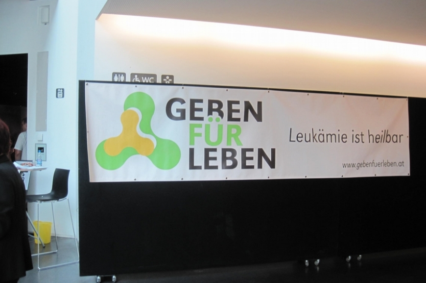 'Stechen für den guten Zweck - Typisierung auf der Tattoo-Convention'-Bild-1