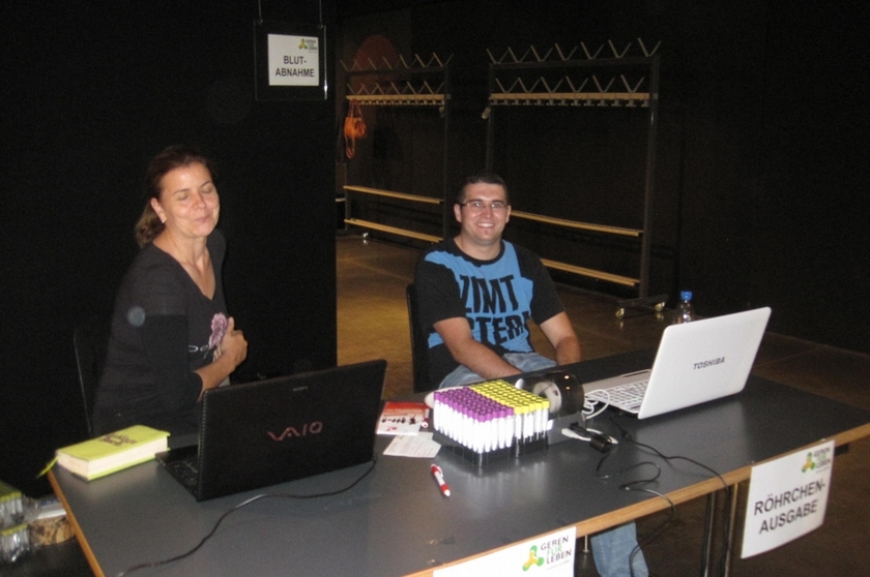 'Stechen für den guten Zweck - Typisierung auf der Tattoo-Convention'-Bild-9