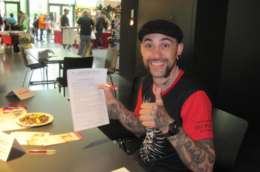 'Stechen für den guten Zweck - Typisierung auf der Tattoo-Convention'-Bild-34