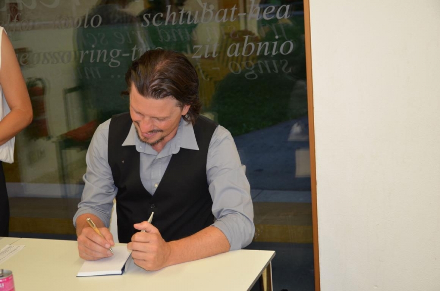 'Autor Andreas Wassner liest aus 