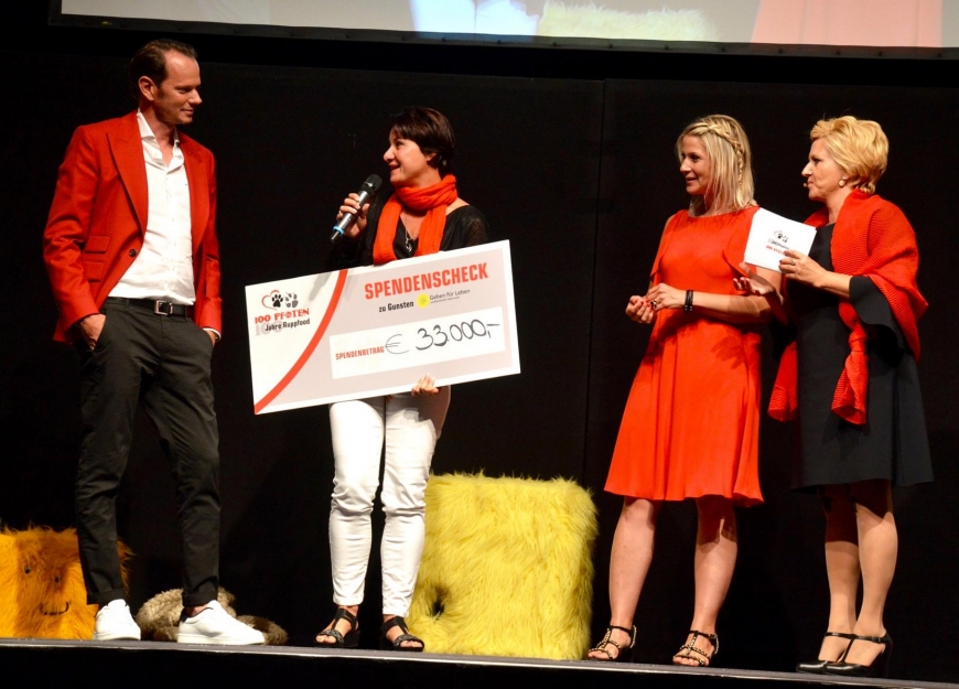 'Unglaubliche Spende bei 100-Jahre-Jubiläum von Rupp Food in Hörbranz'-Bild-14