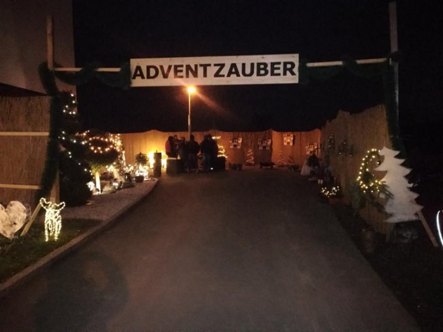 'Bezaubernde Weihnachtsaktion von Familie Schantl '-Bild-5