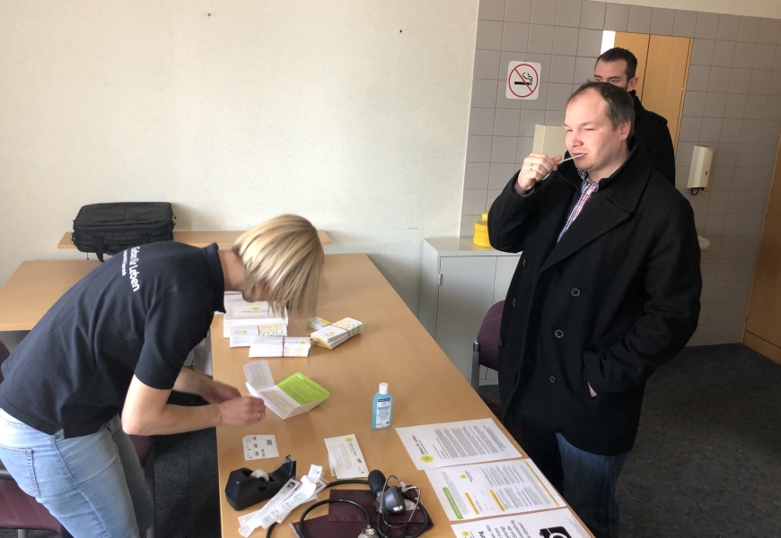 'Firmentypisierung und Spende als tolle Unterstützung für Leukämiehilfe'-Bild-4