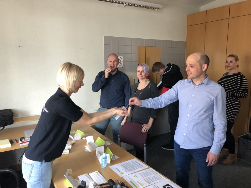 'Firmentypisierung und Spende als tolle Unterstützung für Leukämiehilfe'-Bild-5