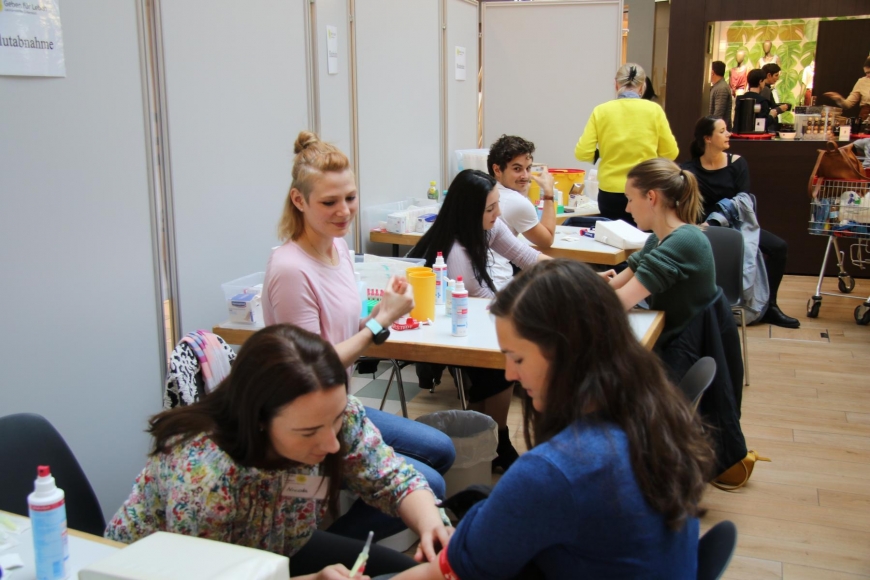 'Traditionelle Typisierungsaktion im Dornbirner Einkaufszentrum wieder ein Erfolg'-Bild-1