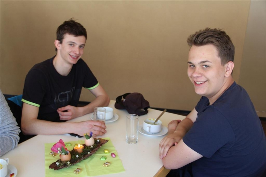 'Erfolgreiche Montafoner Köchinnen unterstützen unseren Verein mit Suppenverkauf'-Bild-1