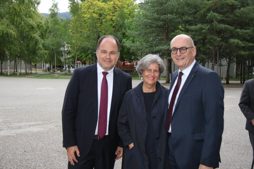 'Berührende Preisverleihung im Festspielhaus Bregenz würdigt Arbeit von Susanne Marosch'-Bild-12