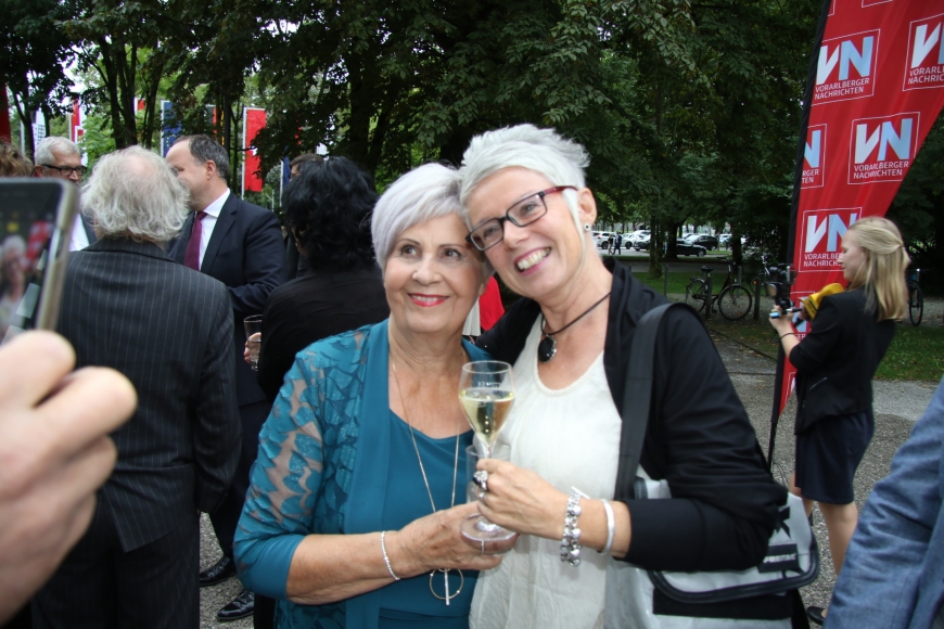 'Berührende Preisverleihung im Festspielhaus Bregenz würdigt Arbeit von Susanne Marosch'-Bild-14